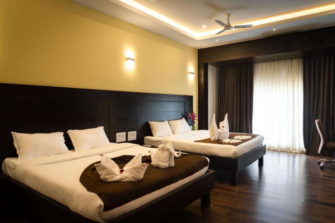 The King'S Meadows Hotel Golhalli Exterior foto